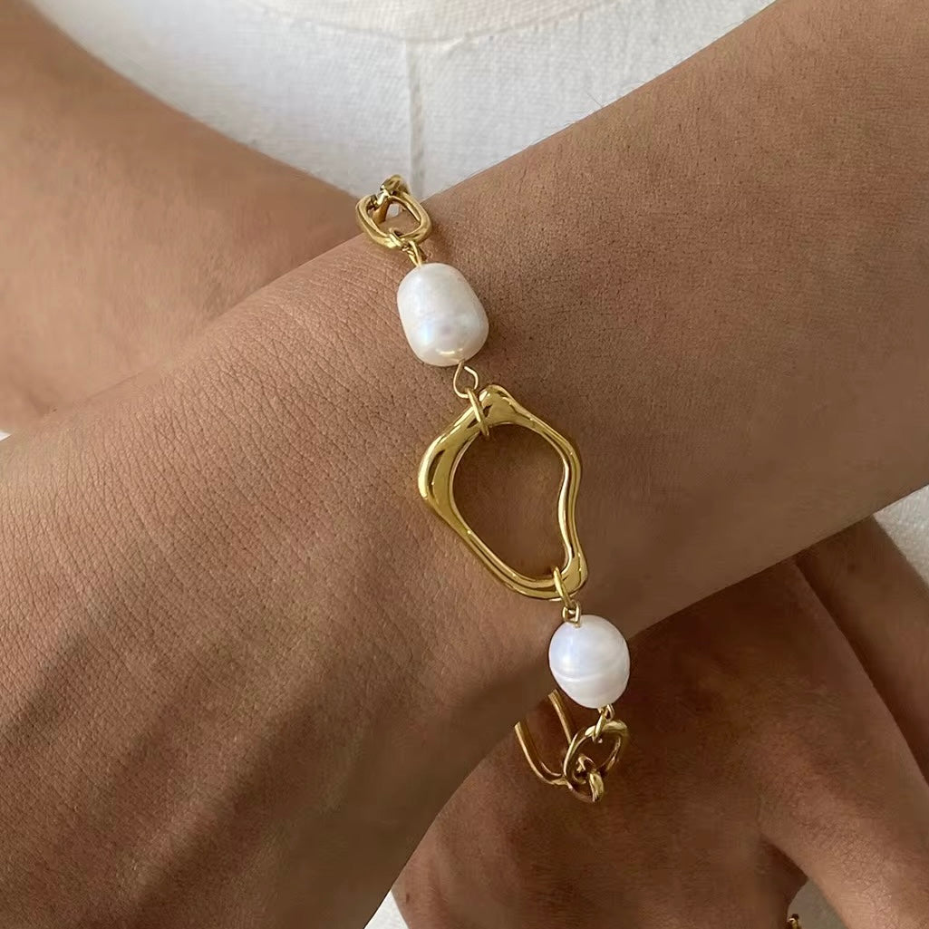 Gisselle Pearl Bracelet