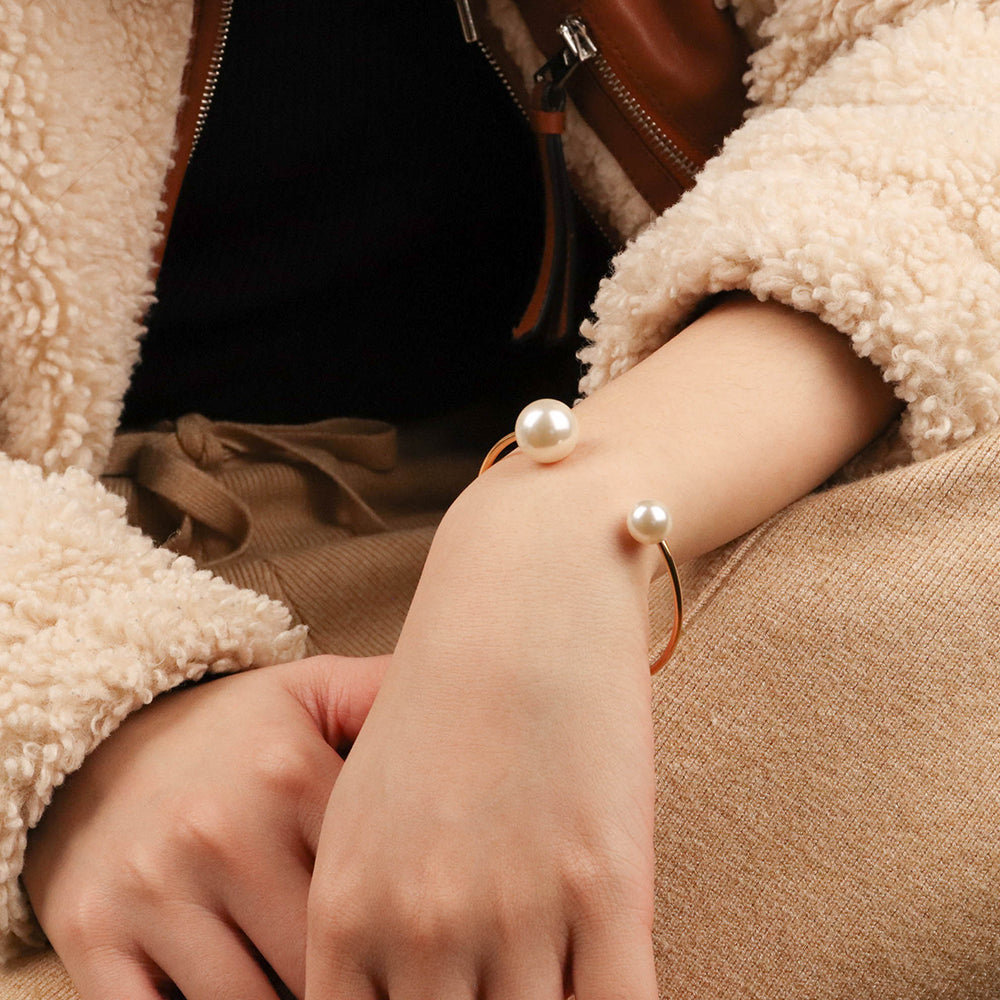 Pearl Bangle Bracelet