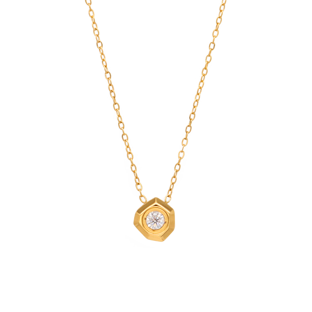 18k Gold plated necklace with a hexagonal pendant