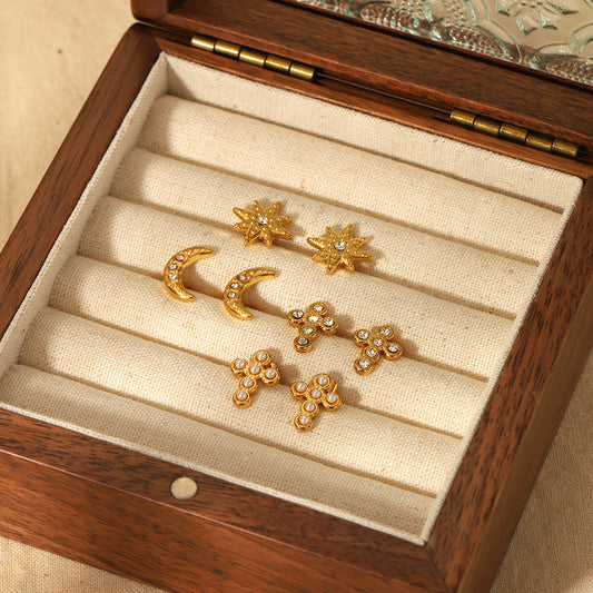 Twinkle Star Stud Earrings