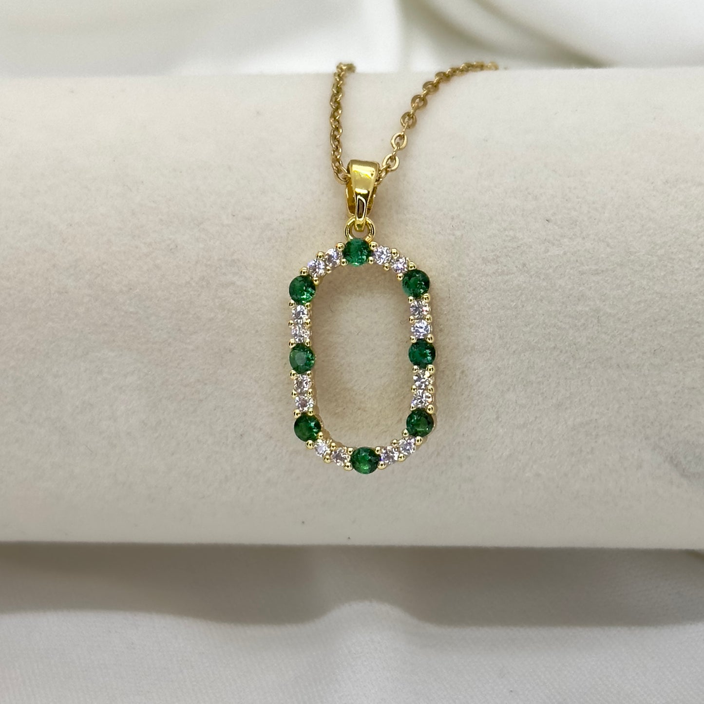 Dare to Shimmer Necklace