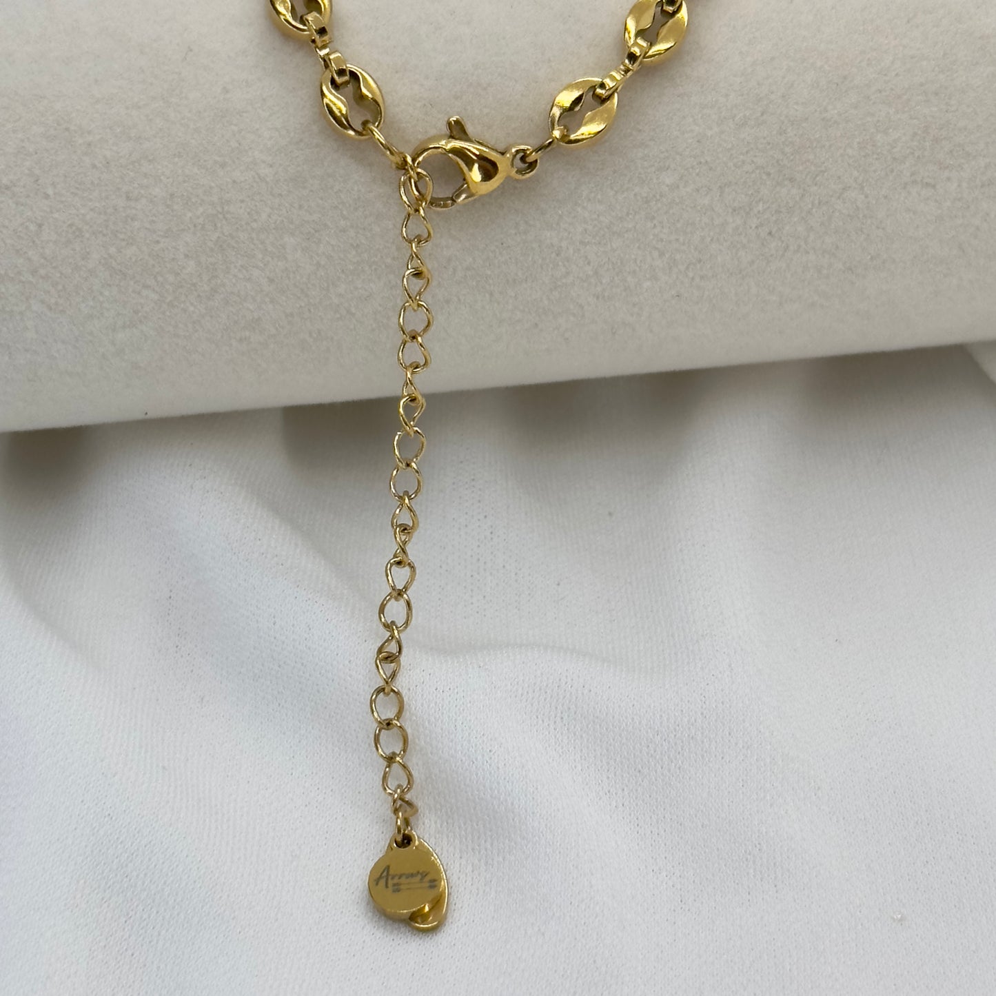 Arya Choker