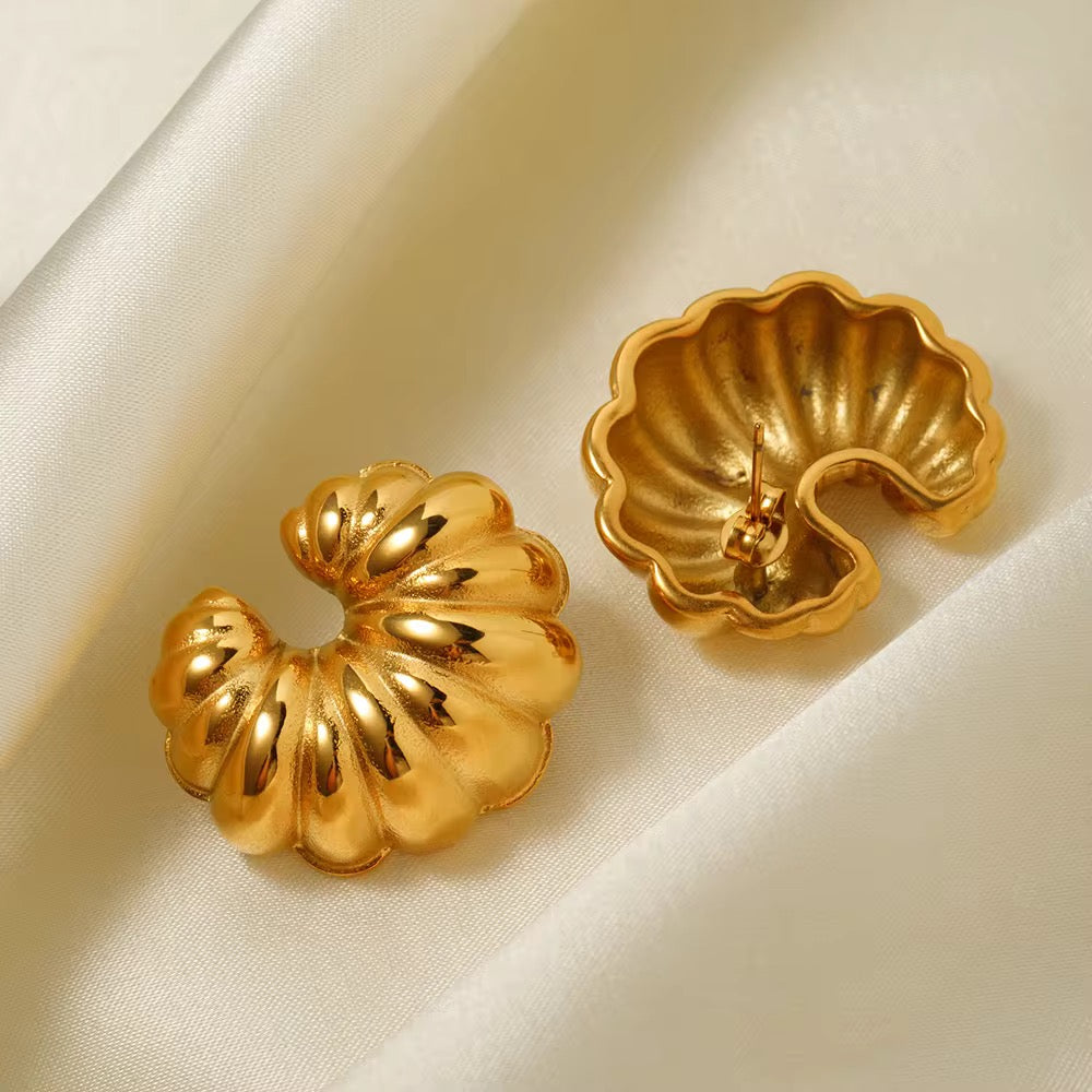 Scrumptious Croissant Earrings