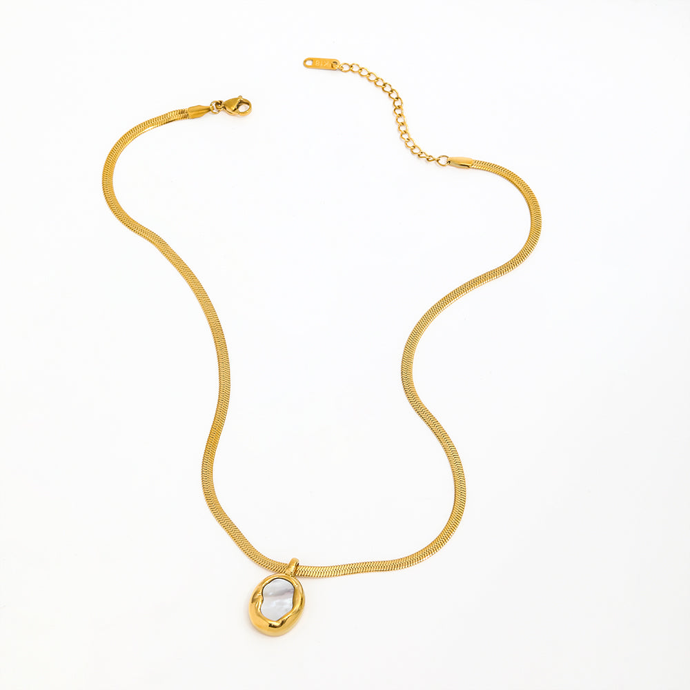 Victoria Herringbone Necklace