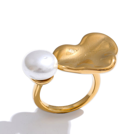 Love at First Pearl Ring