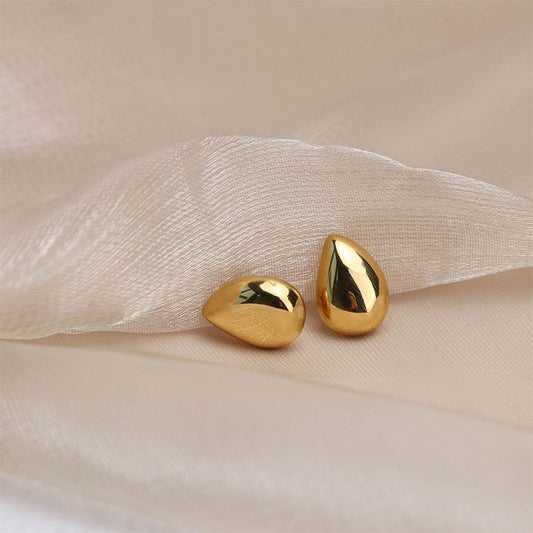 18k Gold plated teardrop-shaped earrings